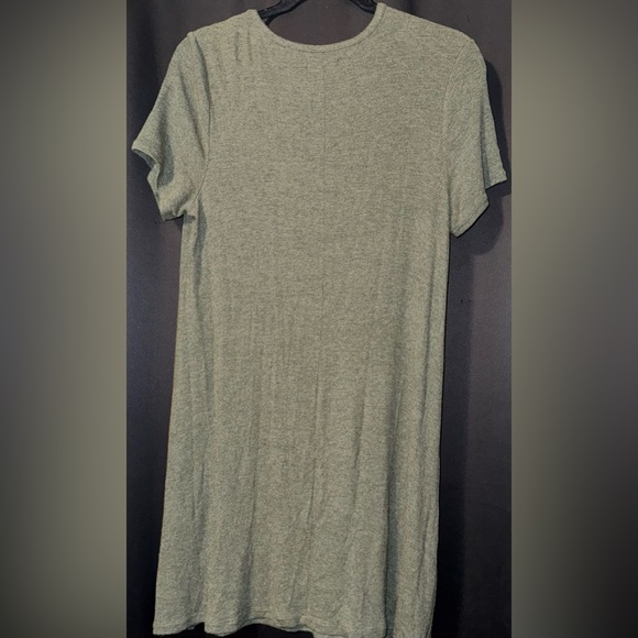 Madewell Swingy Tee Dress in Ribbed Heathered Moss Green size Large - Picture 11 of 14